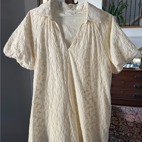 Mable Cream Floral Short Sleeve Dress - Picture 2 of 3